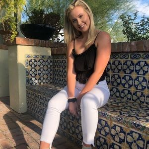 Meet your Posher, Abby